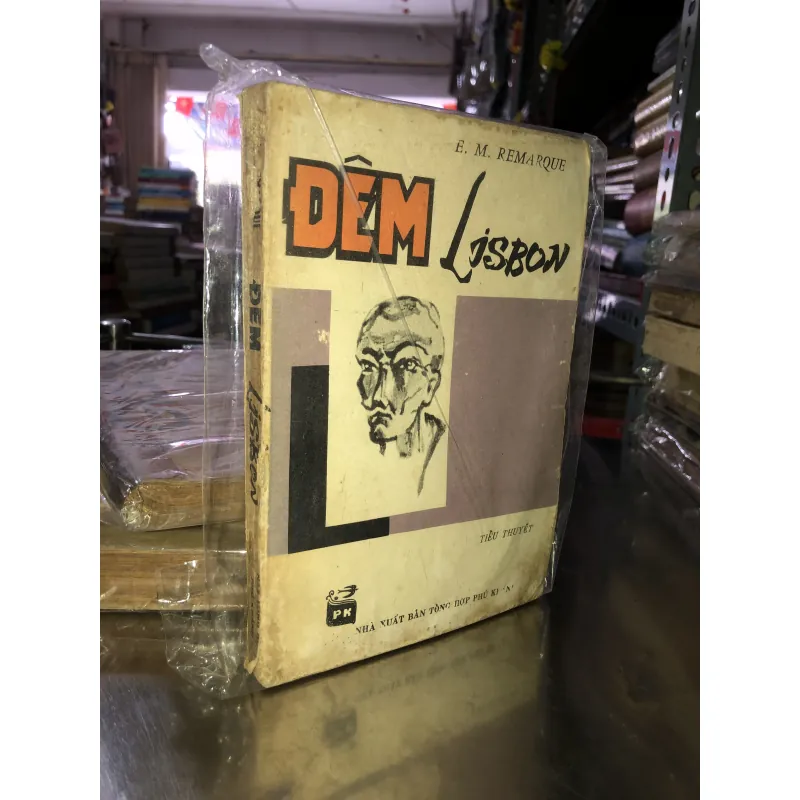 Đêm Lisbon - E. M. Remarque 1034942