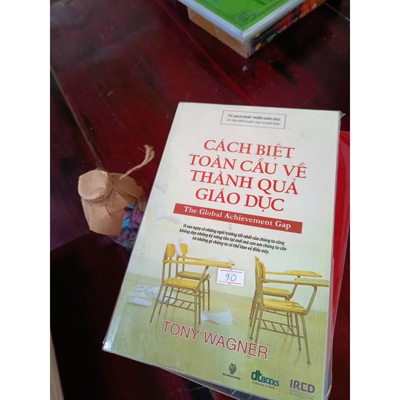 Cách Biệt Toàn Cầu Về Thành Quả Giáo Dục 193832