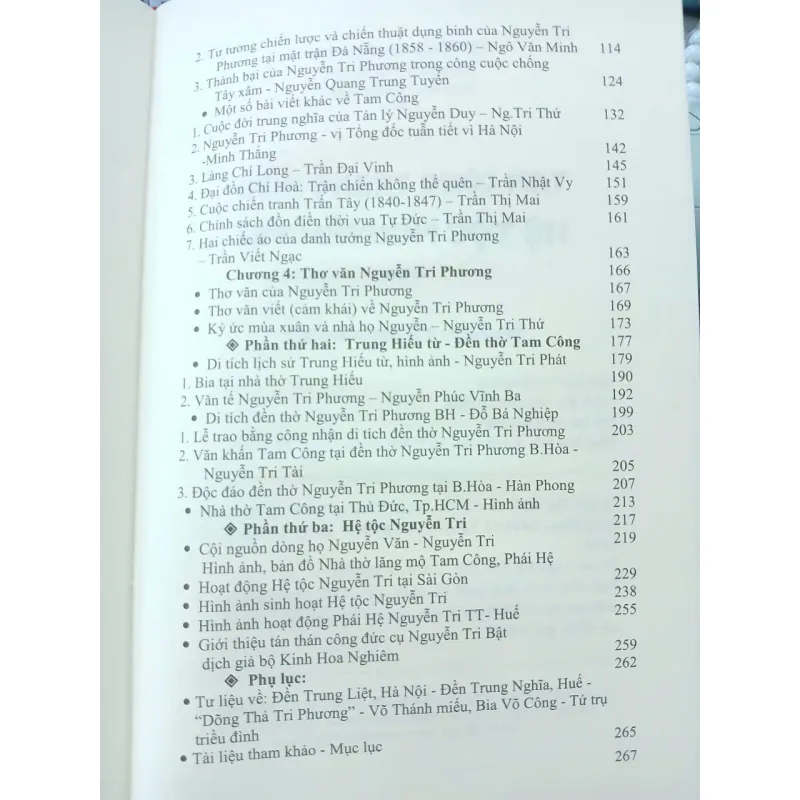 TAM CÔNG TRUNG HIẾU HỆ TỘC NGUYỄN TRI (BÌA CỨNG) - NGUYỄN TRI PHÁT 999061