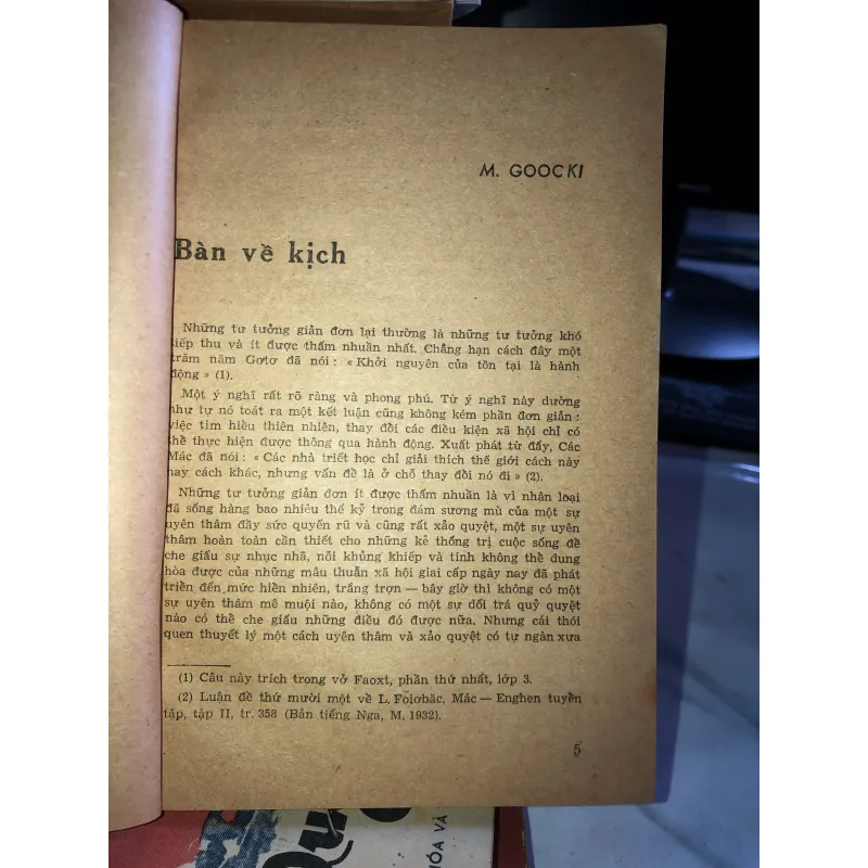 Kinh nghiệm viết kịch 1005687