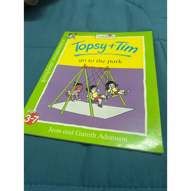 Sách tiếng anh cho bé  548904