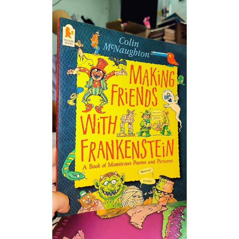 Tuyển tập thơ tiếng Anh cho bé trai - Making friends with Frankenstein (khổ lớn) 495388