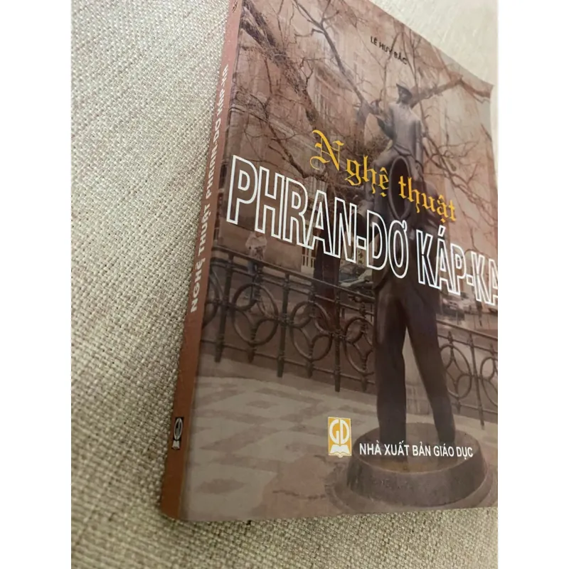 Nghệ thuật Phran-dơ Kapka -Lê Huy Bắc 1041023