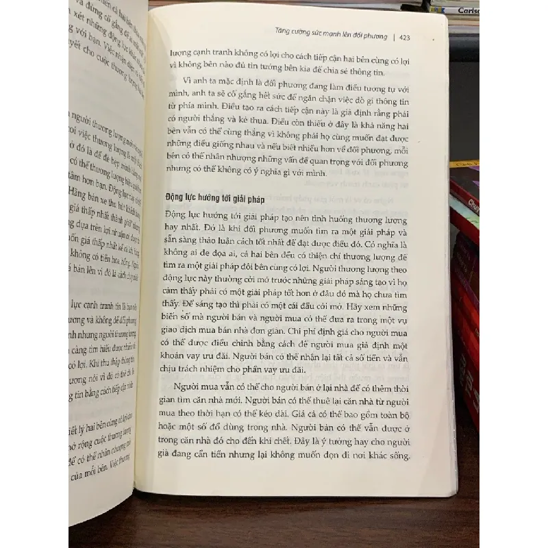 64 nước cờ trên bàn thương lượng- Roger Dawson 607166