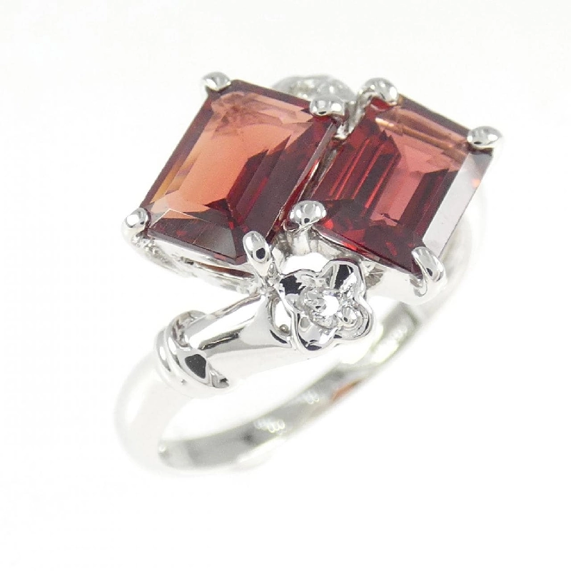 Nhẫn Garnet K18WG - Hàng hiệu Chính hãng 850719