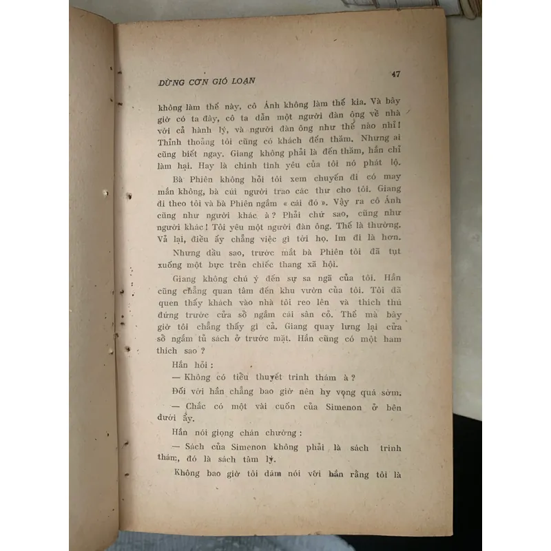 DỪNG CƠN GIÓ LOẠN - CHRISTIANE ROCHEFORT 621745