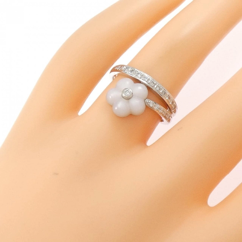 Nhẫn hoa ngọc trai mẹ K18WG - Hàng hiệu Authentic 853181