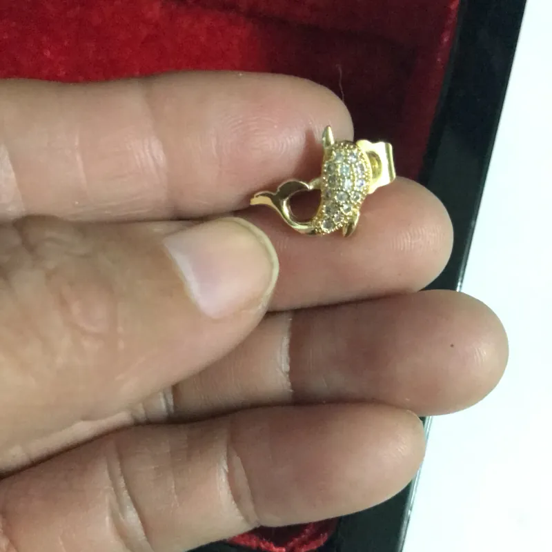 Bông tay cá heo 977314