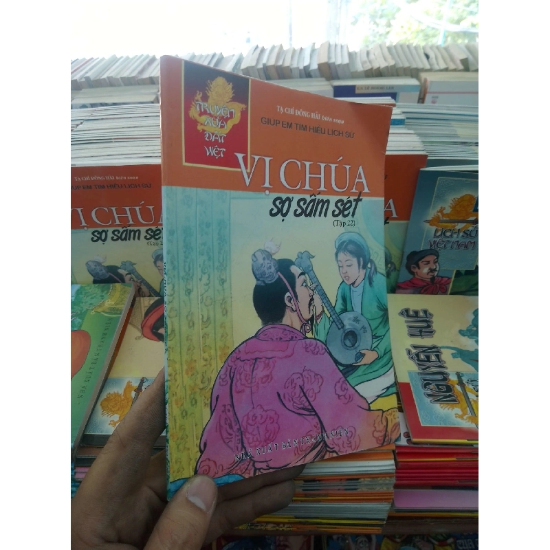 (Sách cũ SCGR) Vị chúa sợ sấm sét - Đông Hải 2011 Truyện tranh VAVO-AK19 Blogmeo090426 1013896