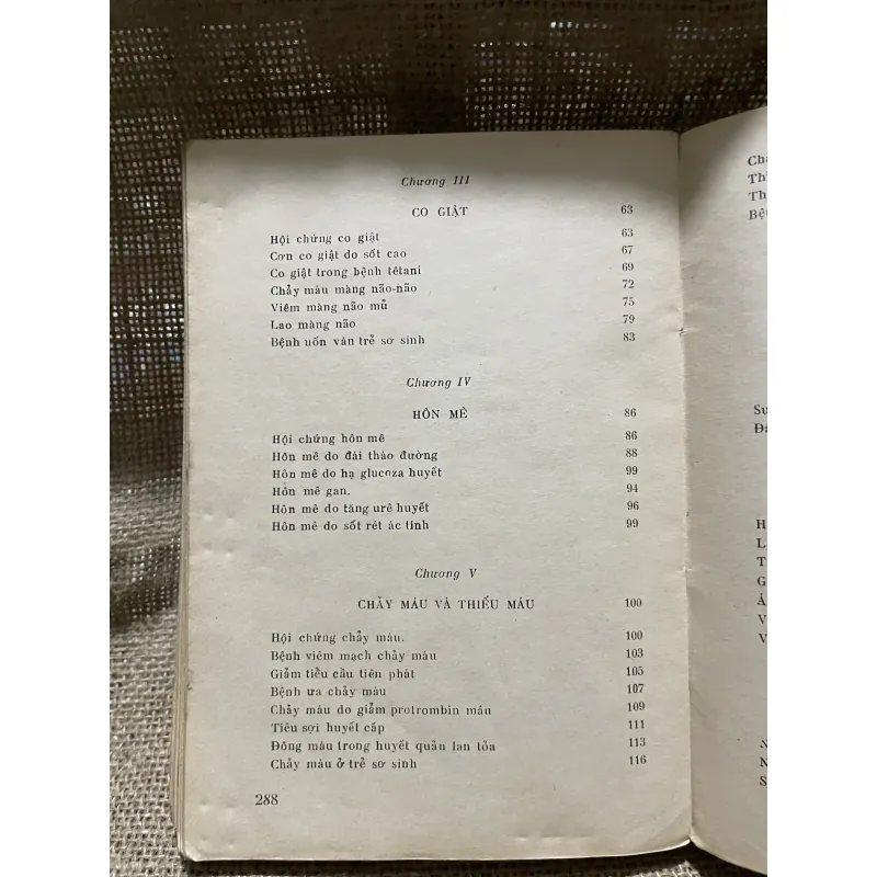 Cấp cứu nhi khoa - 290 trang  925835