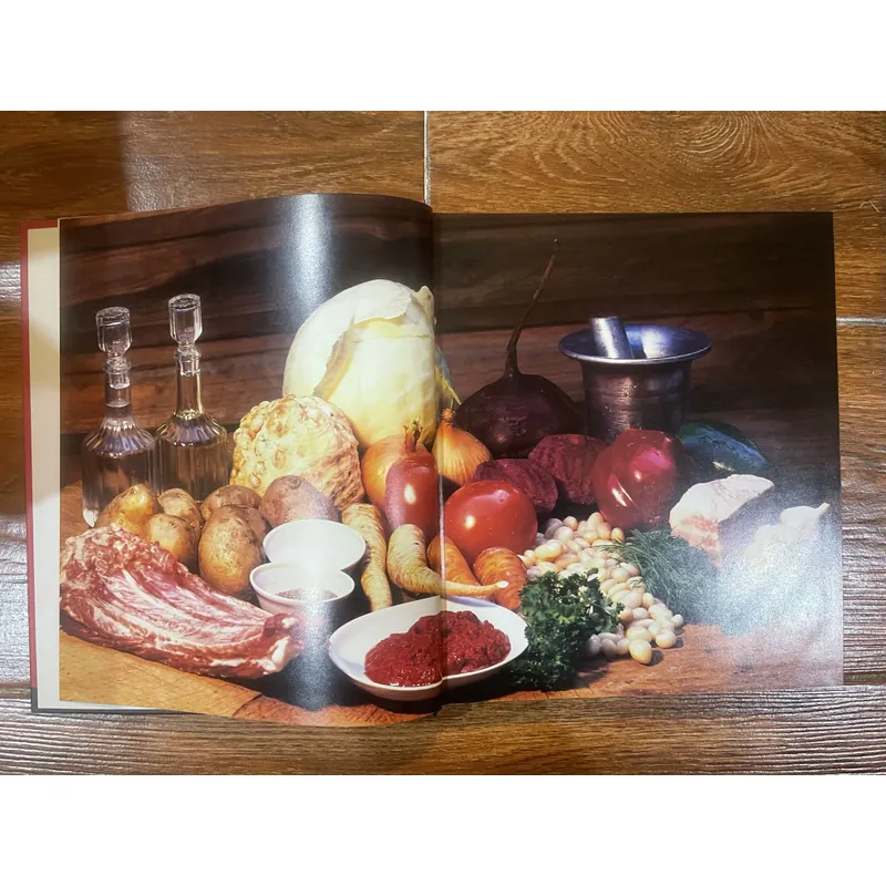 Culinaria Russia: A Celebration of Food and Tradition  727185