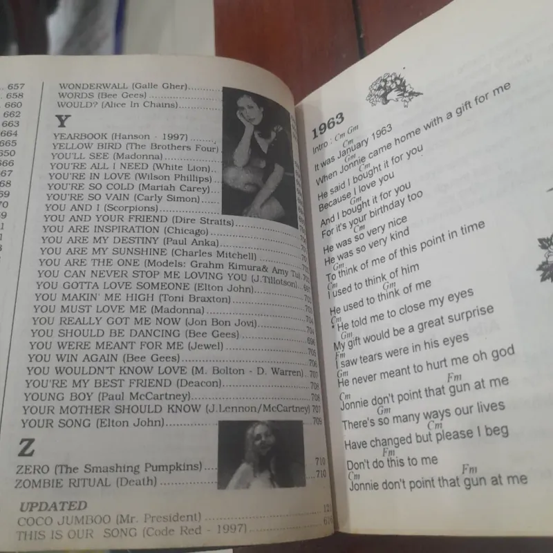 Most Favourite ENGLISH SONG BOOK 1998, volume 3 791155