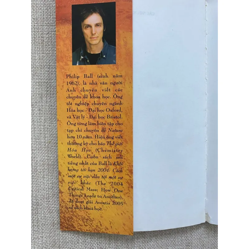 Các Nguyên Tố- Philip Ball.  1028014
