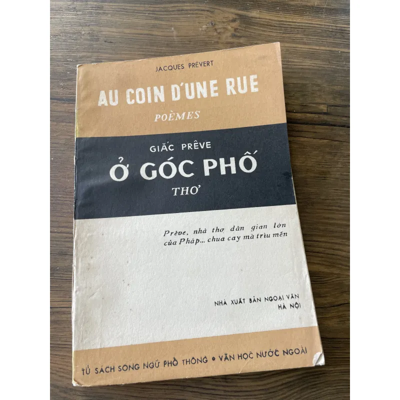 Ở góc phố - JACQUES PREsVERT- song ngữ Pháp Việt  990589