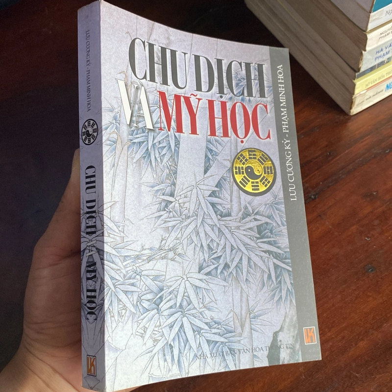 CHU DỊCH VÀ MỸ HỌC (XB 2002) 496010