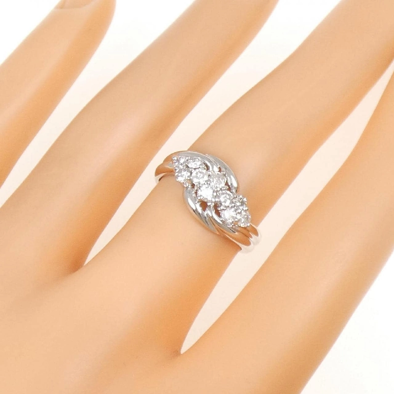 Nhẫn kim cương PT900 0.50CT - Hàng hiệu Authentic 852082