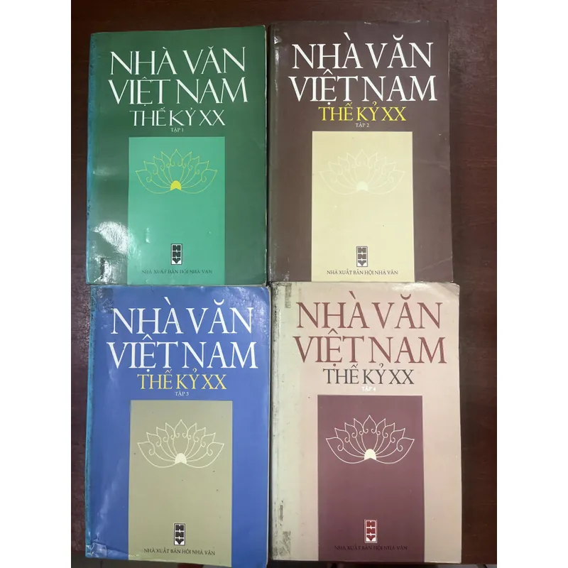 NHÀ VĂN VIỆT NAM THẾ KỶ XX (4 tập) 693073