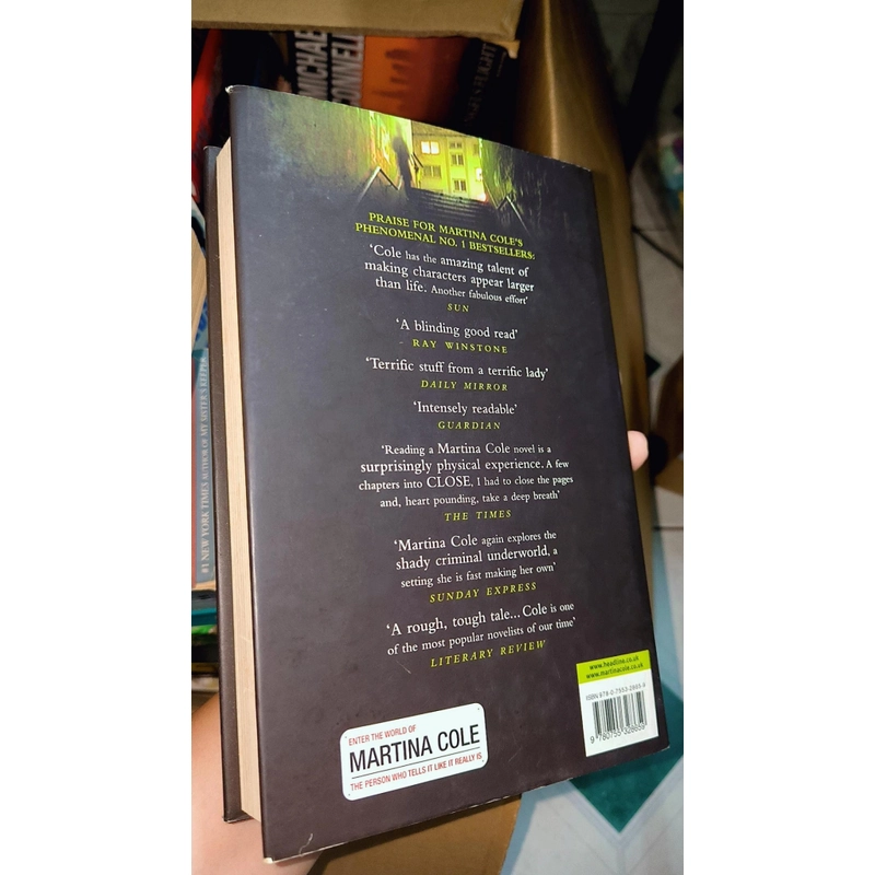 MARTINA COLE - THE BUSINESS (bìa cứng, khổ lớn) 497192