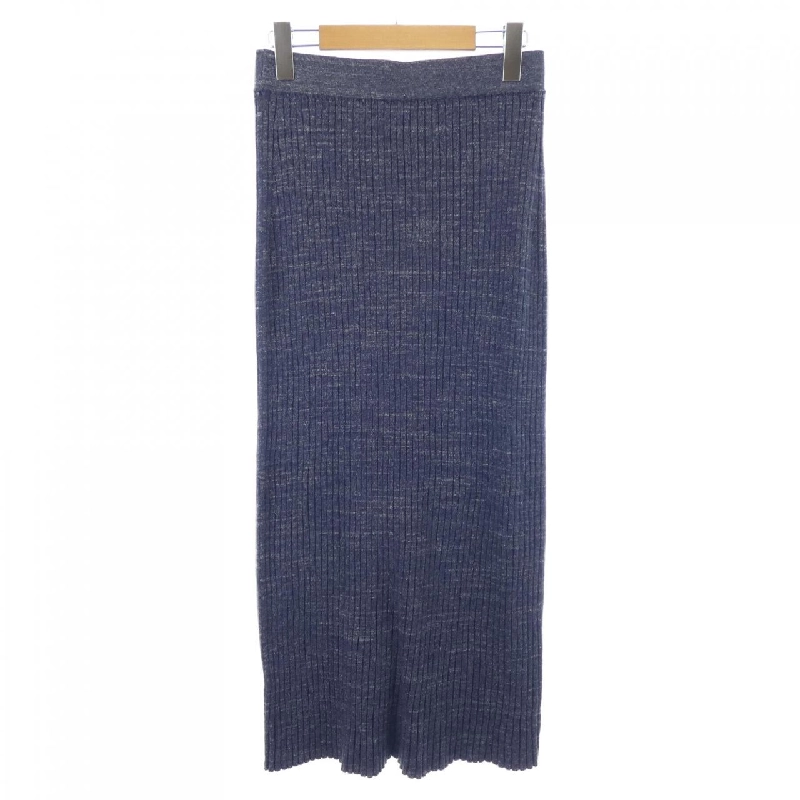 Chân váy ASTRAET - Hàng hiệu Authentic 821870