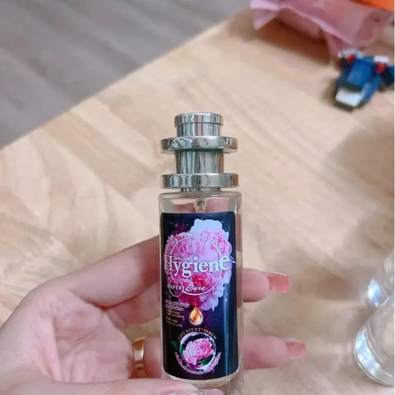 Nước Hoa Em Bé Hồng Phấn Thái Lan 746842