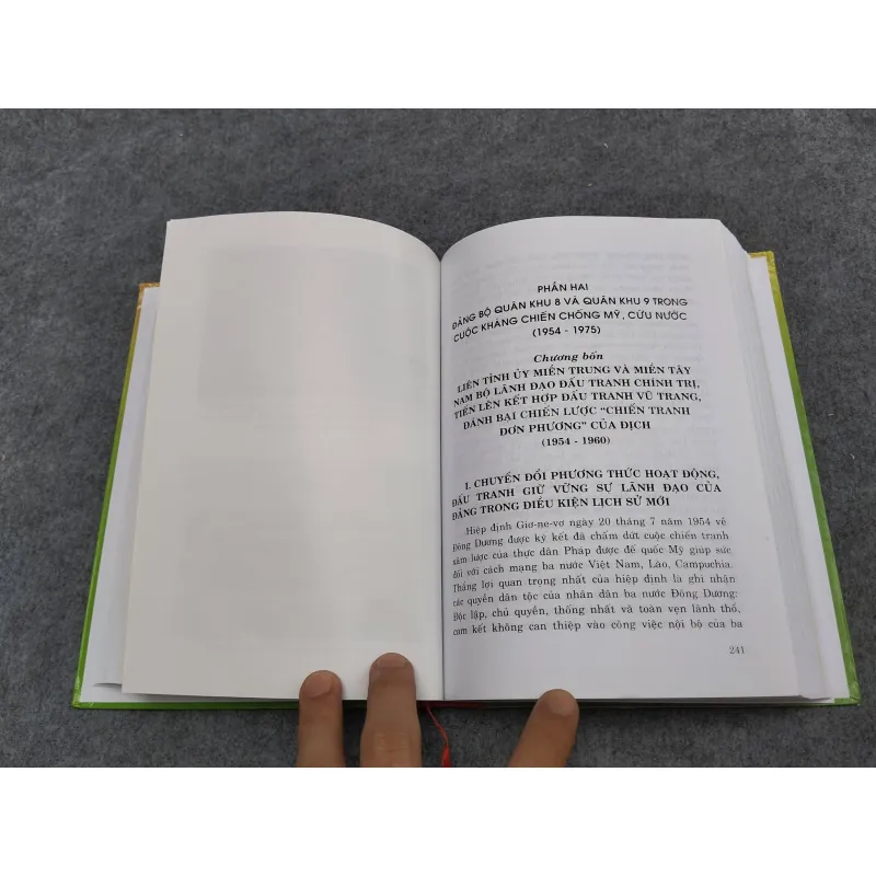 LỊCH SỬ ĐẢNG BỘ QUÂN KHU 9 (1947 - 2007) TẬP I (1947 - 1975) 936753