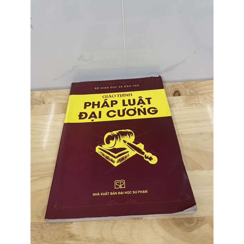 Pháp Luật đại cương 762575