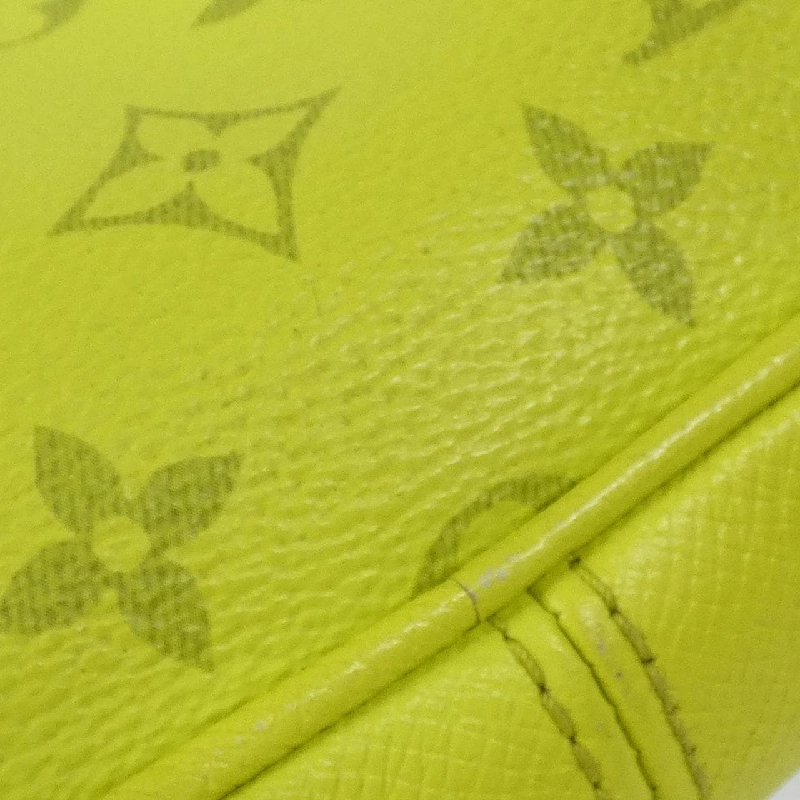 Túi đeo chéo Louis Vuitton Taiga Lama Bum Bag Outdoor 2019SS M30251 - Hàng hiệu Chính hãng 803282