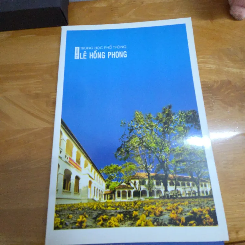 Tập học sinh 100 trang Lê Hồng Phong ( chưa sử dụng) mẫu xưa 1030778