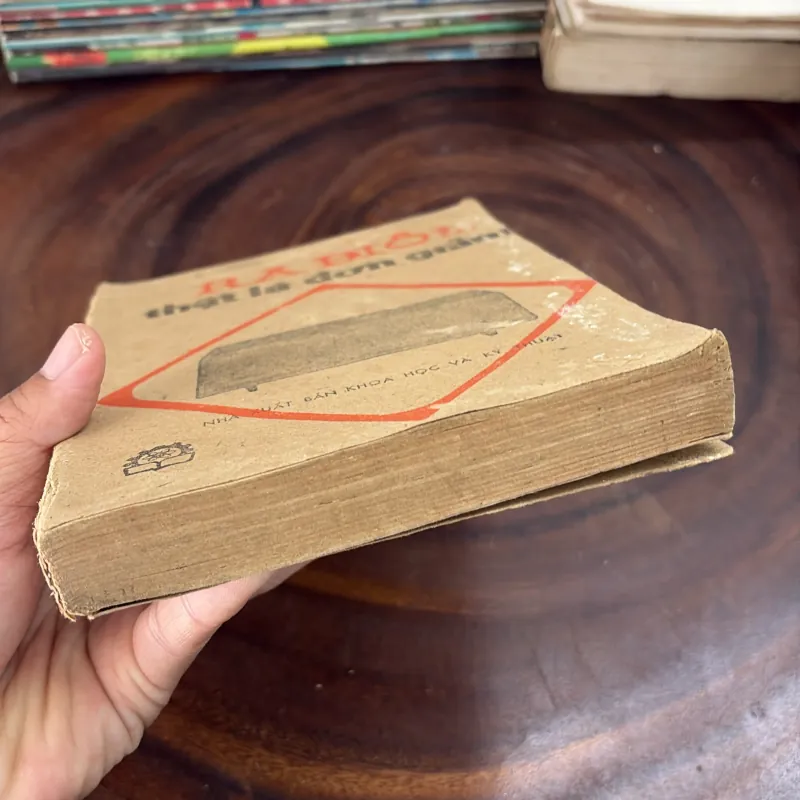 II Sách Kỹ Thuật: RAĐIÔ?.. Thật Là Đơn Giản (Radio) - E. AISBERG - 1984 996934