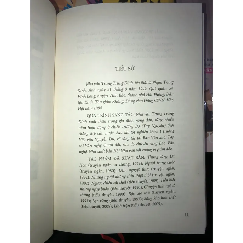 Tiễn biệt ngày buồn - Trung Trung Đỉnh  711341