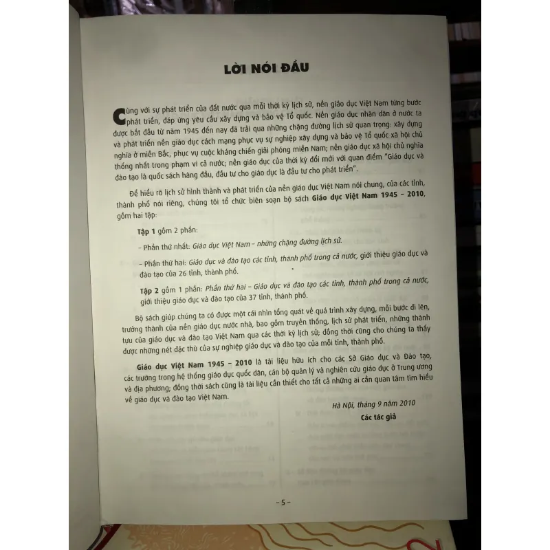 Giáo dục Việt Nam 1945 - 2010  755874