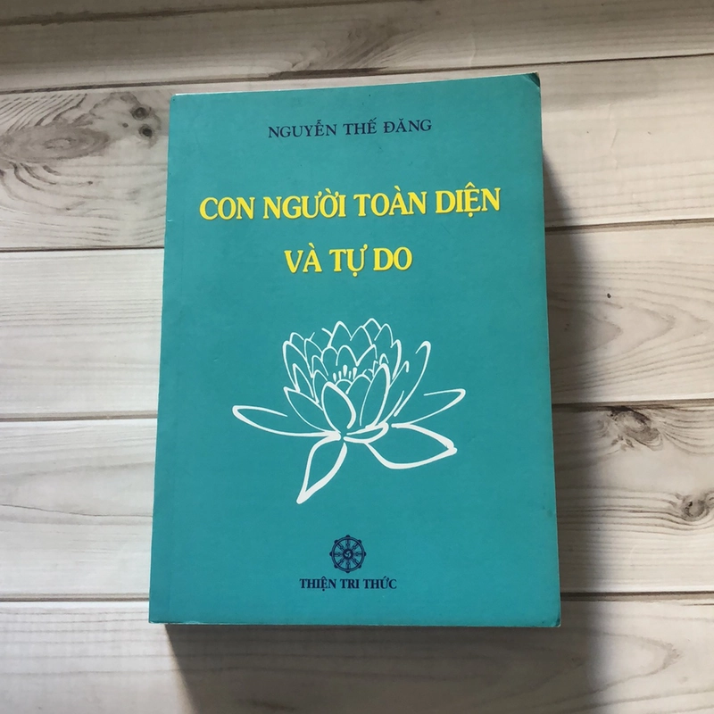 Con Người Toàn Diện Và Tự Do 325411