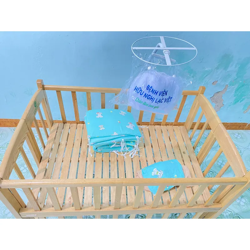 Quây bóng và cũi nằm ạ 601642