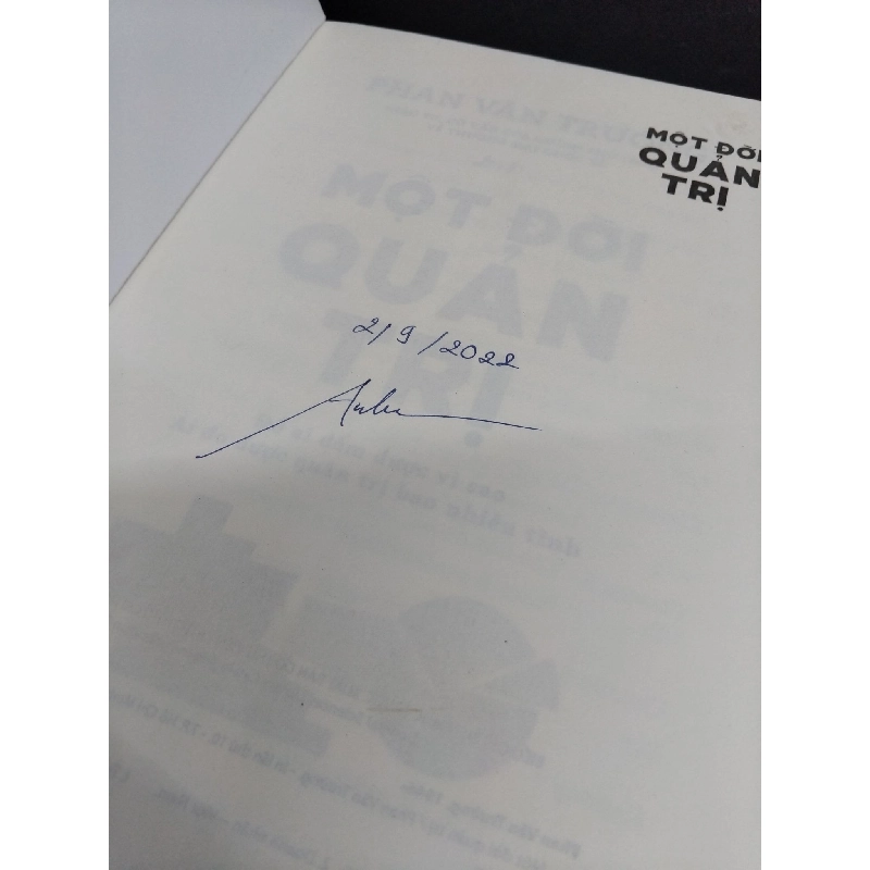 Một đời quản trị mới 90% trang bìa có chữ kí 2020 HCM0612 Phan Văn Trường QUẢN TRỊ 925217