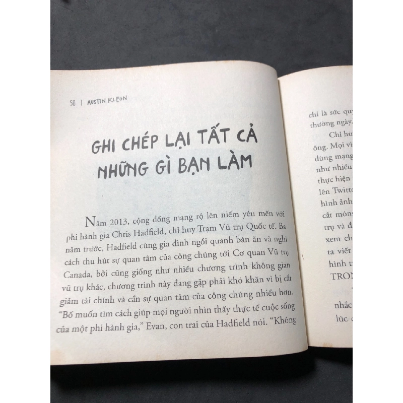 Nghệ thuật PR bản thân 2018 mới 70% ố vàng rách góc gáy Austin Kleon HPB0410 KỸ NĂNG 917221