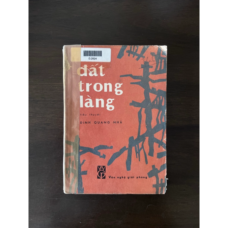 Đất trong làng (tiểu thuyết xb 1974) 551633