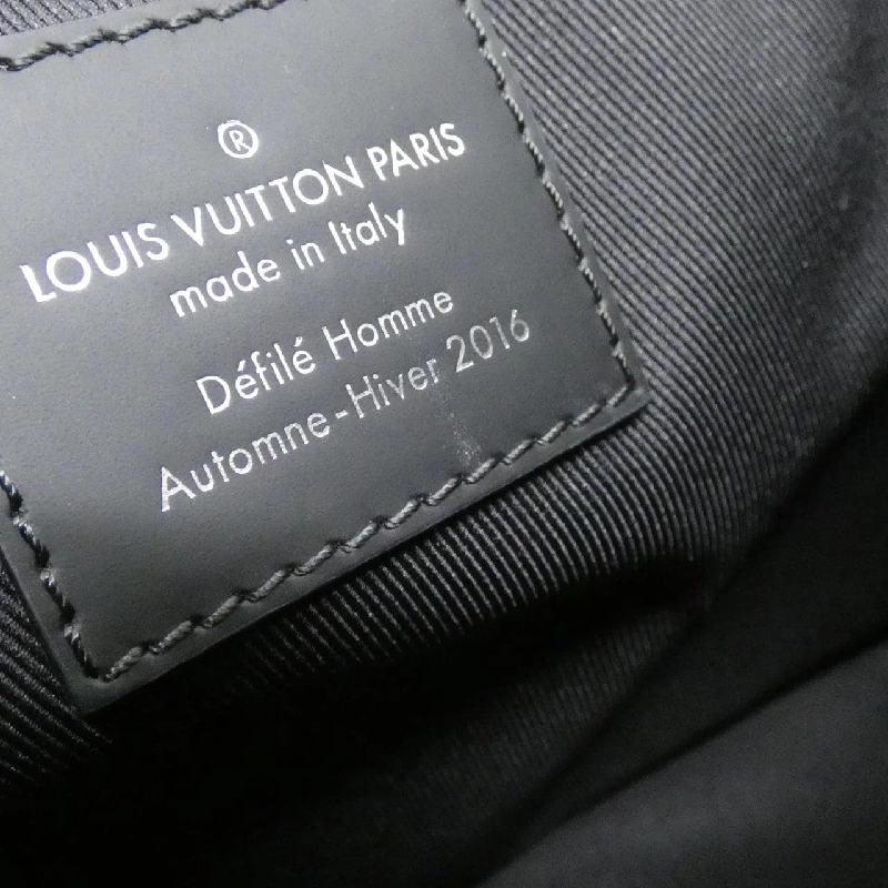 Túi xách vai Louis Vuitton Monogram Eclipse Messenger Voyage PM M40511 - Hàng hiệu Chính hãng 769090