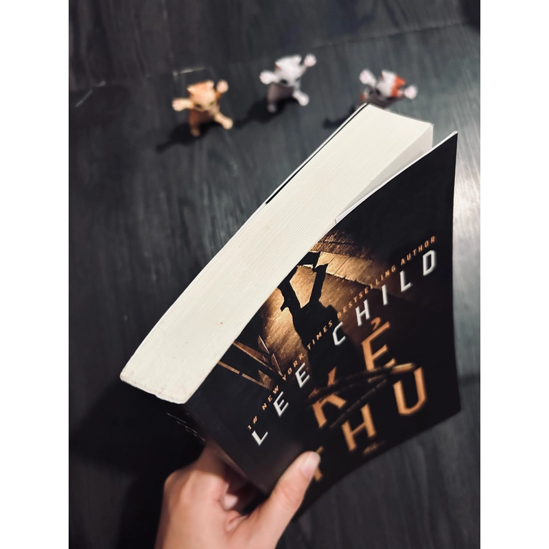 Kẻ thù - Lee Child 413045