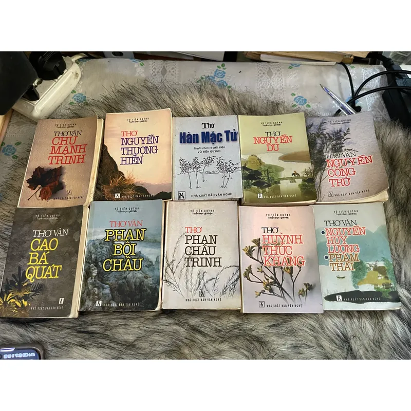 Võ tú Quỳnh tuyển chọn -gioi thiệu(10 cuốn khổ nhỏ ) 572810