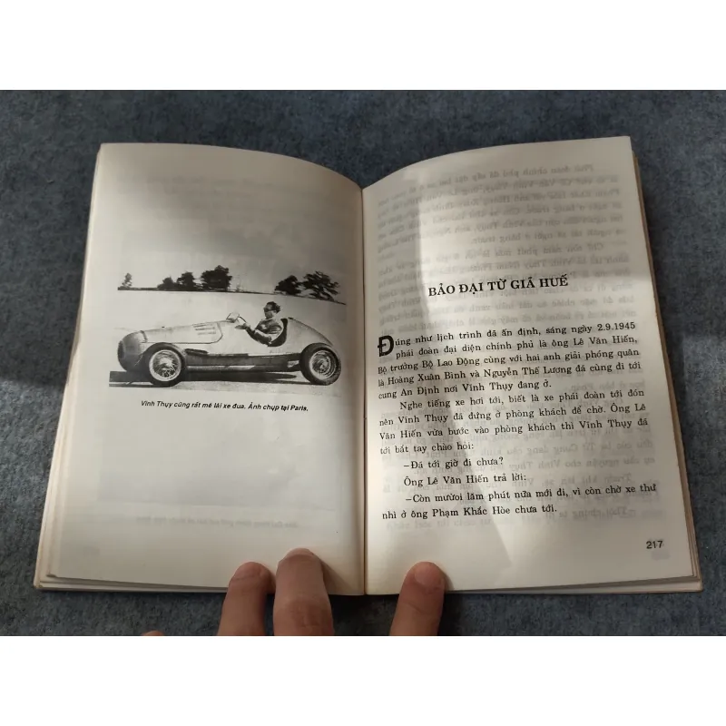 BẢO ĐẠI VỊ VUA TRIỀU NGUYỄN CUỐI CÙNG - PHAN THỨ LANG 720009