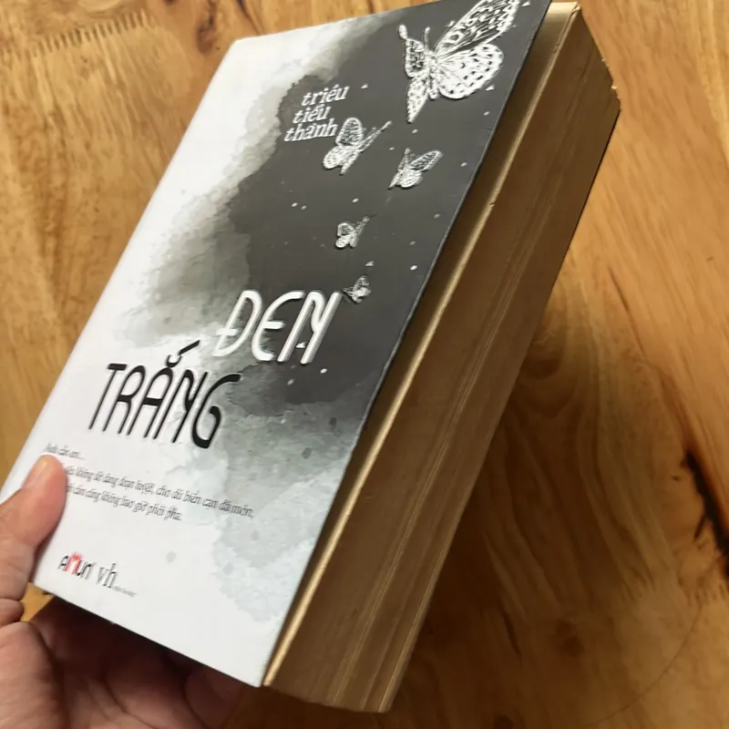 Đen trắng - Triêu Tiểu Thành 595898