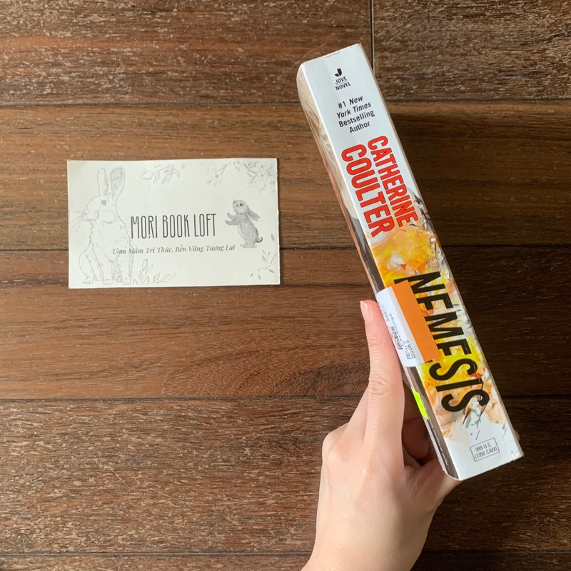 Sách ngoại văn Nemesis – Catherine Coulter, Used, Khổ Pocket 498771