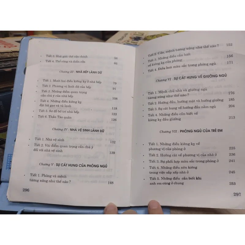 Sách: Phong thuỷ thực hành trang trí nội ngoại thất theo Phong thuỷ (A3)- Tống Thiều Quang 689927