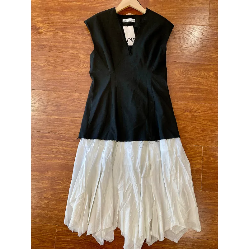 QUẦN ÁO THỜI TRANG 957497