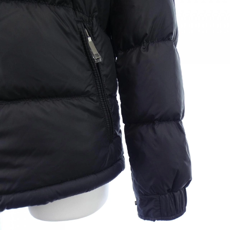 【Mã giảm giá】Áo khoác lông vũ VALENTINO 635134