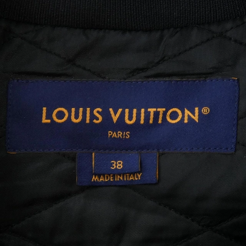 Áo khoác LOUIS VUITTON - Hàng hiệu Authentic 826054
