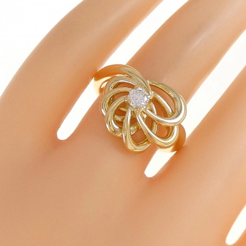 Nhẫn Kim Cương Nữ Hoàng - Hàng hiệu Chính hãng 838563