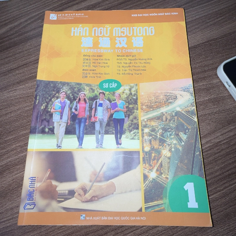 Sách Hán ngữ Msutong sơ cấp quyển 1 443827