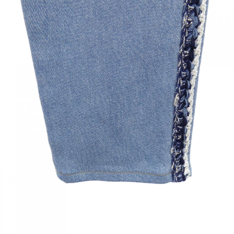 Chanel CHANEL P59530V45240 18B Jeans 646565