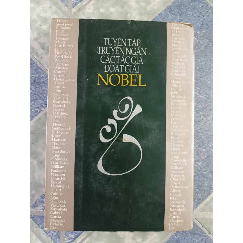 Tuyển tập truyện ngắn các tác giả đoạt giải Nobel 700367